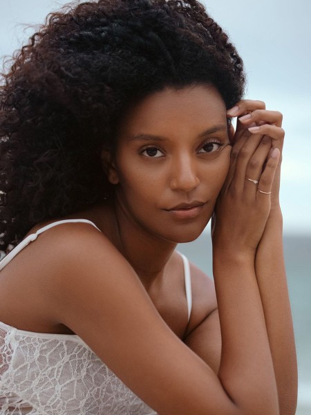 MODELSOFFICE-ZAKIYA01.jpg