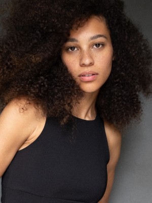 MODELSOFFICE-FATOU-HEAD.jpg