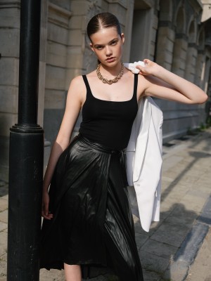 MODELSOFFICE-MIRTHE0395.jpg